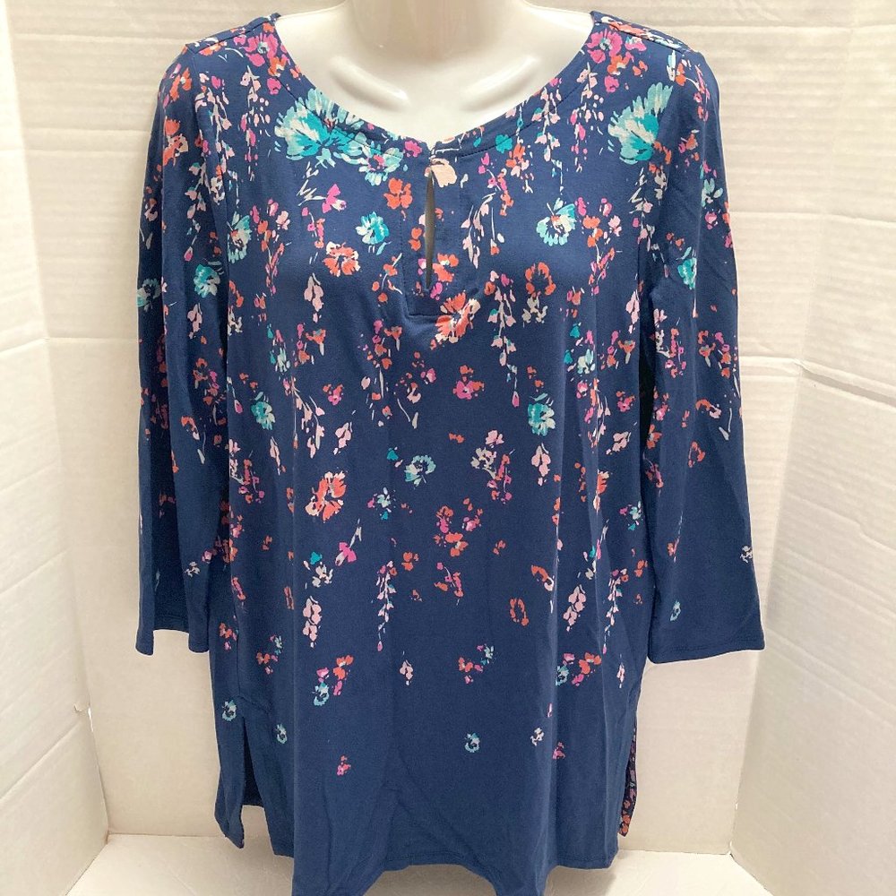 J Jill Wearever Collection 3/4 Sleeve Tunic Shirt Floral Blue Keyhole neck M